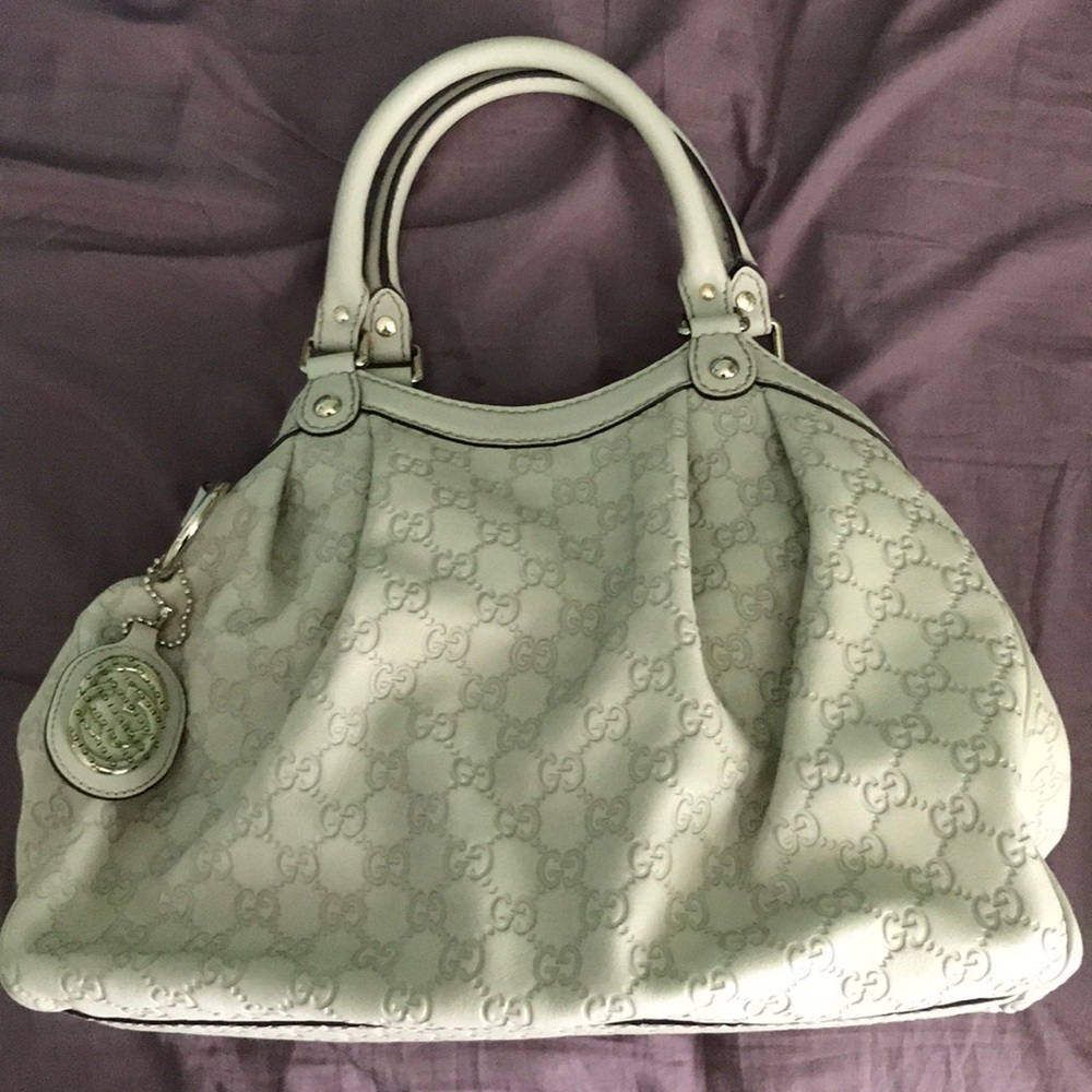 💯% Authentic Gucci off white leather Bag